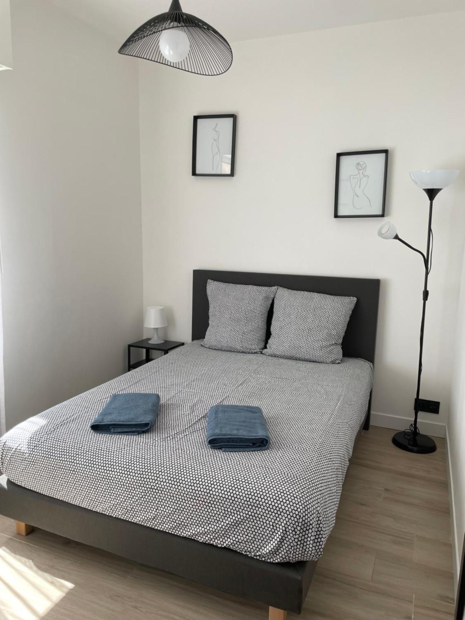 Coeur De Ville, Parking, Calme, Wifi Rodez Exterior foto